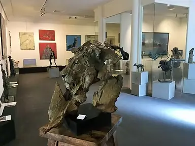 Galerie Sculpture Lion.jpg